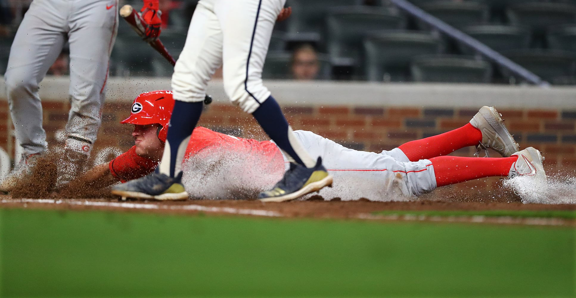 Photos: Tech and Georgia battle in baseball at SunTrust Park