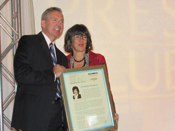 Eason Jordan, who helped launch CNN, introduced Christiane Amanpour. CREDIT: Rodney Ho/rho@ajc.com