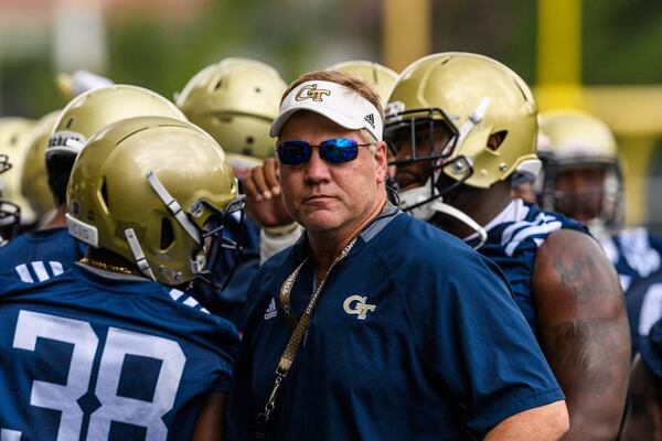 Georgia Tech defensive coordinator Nate Woody with his defense at a preseason practice August 4, 2018. (Danny Karnik/Georgia Tech Athletics)