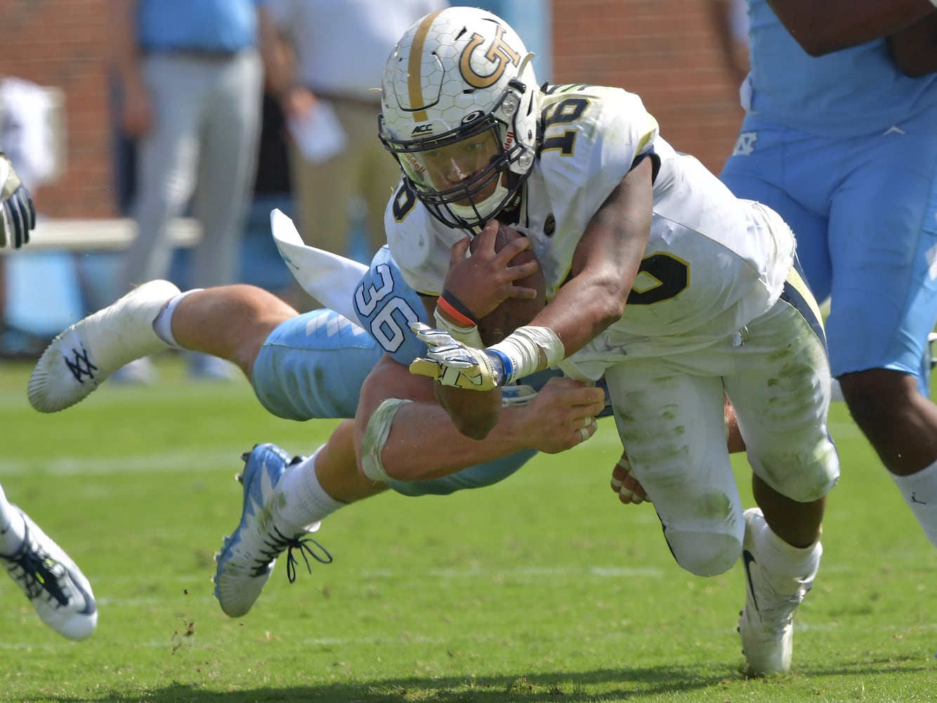 Photos: Georgia Tech cruises past North Carolina