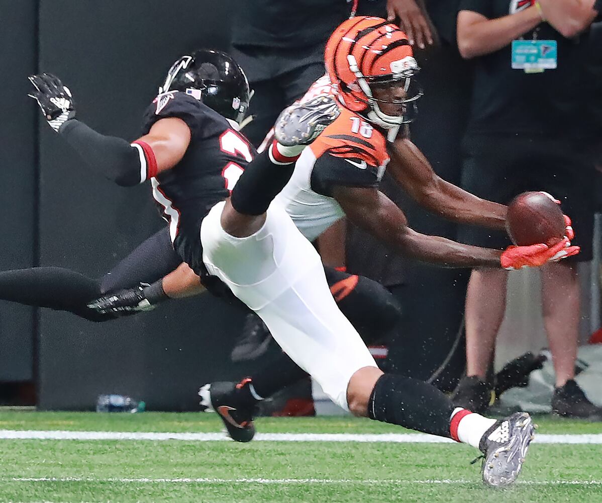 Photos: Falcons fall to Bengals in final seconds