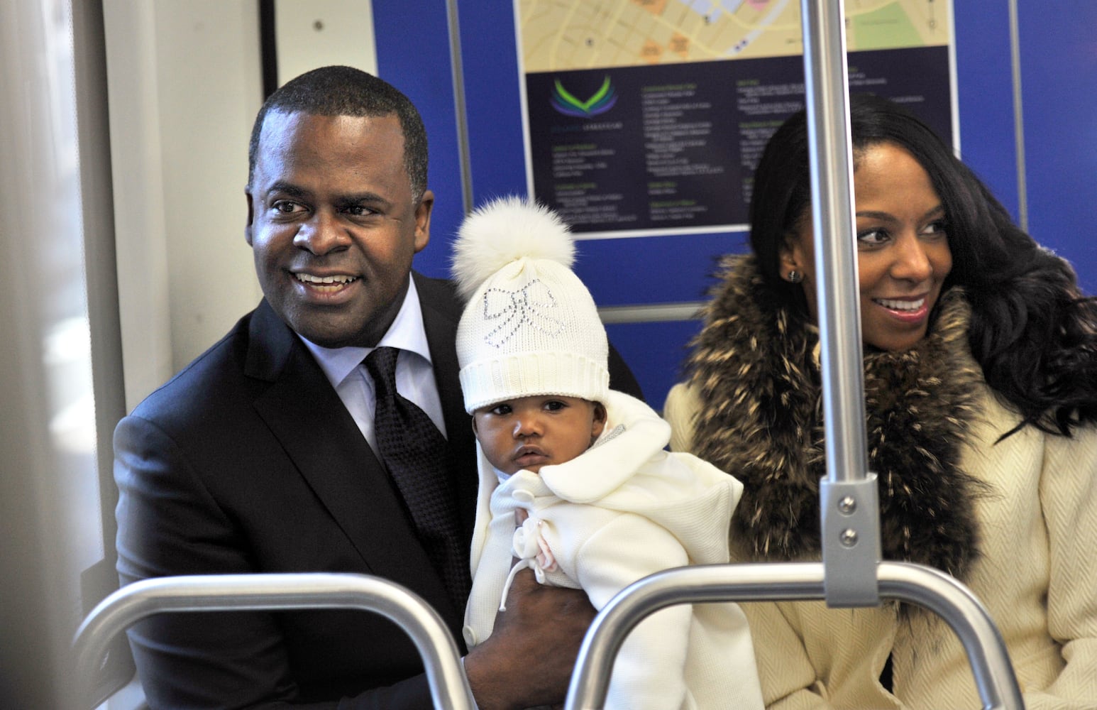 Atlanta streetcar takes its first ride