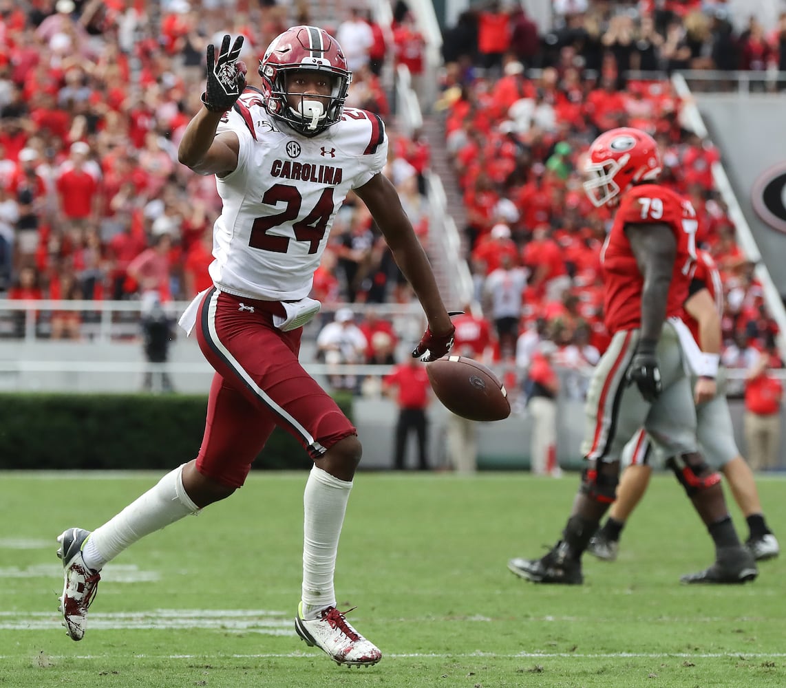 Photos: No. 3 Bulldogs are stunned by South Carolina