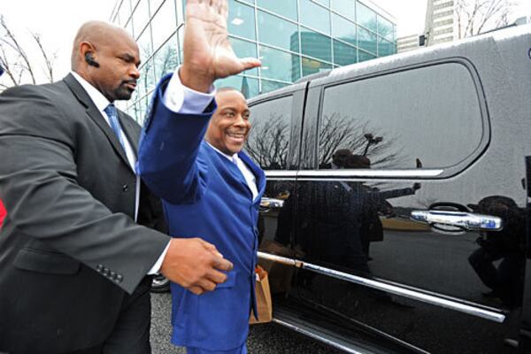 Victor Hill several years ago, as he walked out of jail. A limousine driver in a Cadillac Escalade picked him up. (Credit: HYOSUB SHIN / AJC file photo)