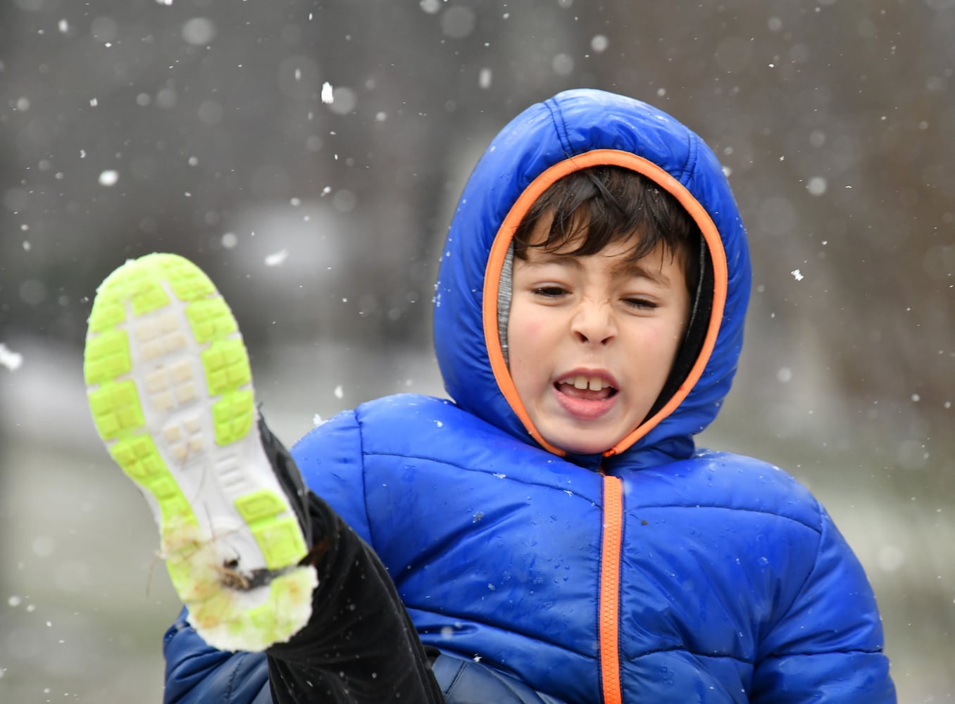 Winter storm hits metro Atlanta, North Georgia