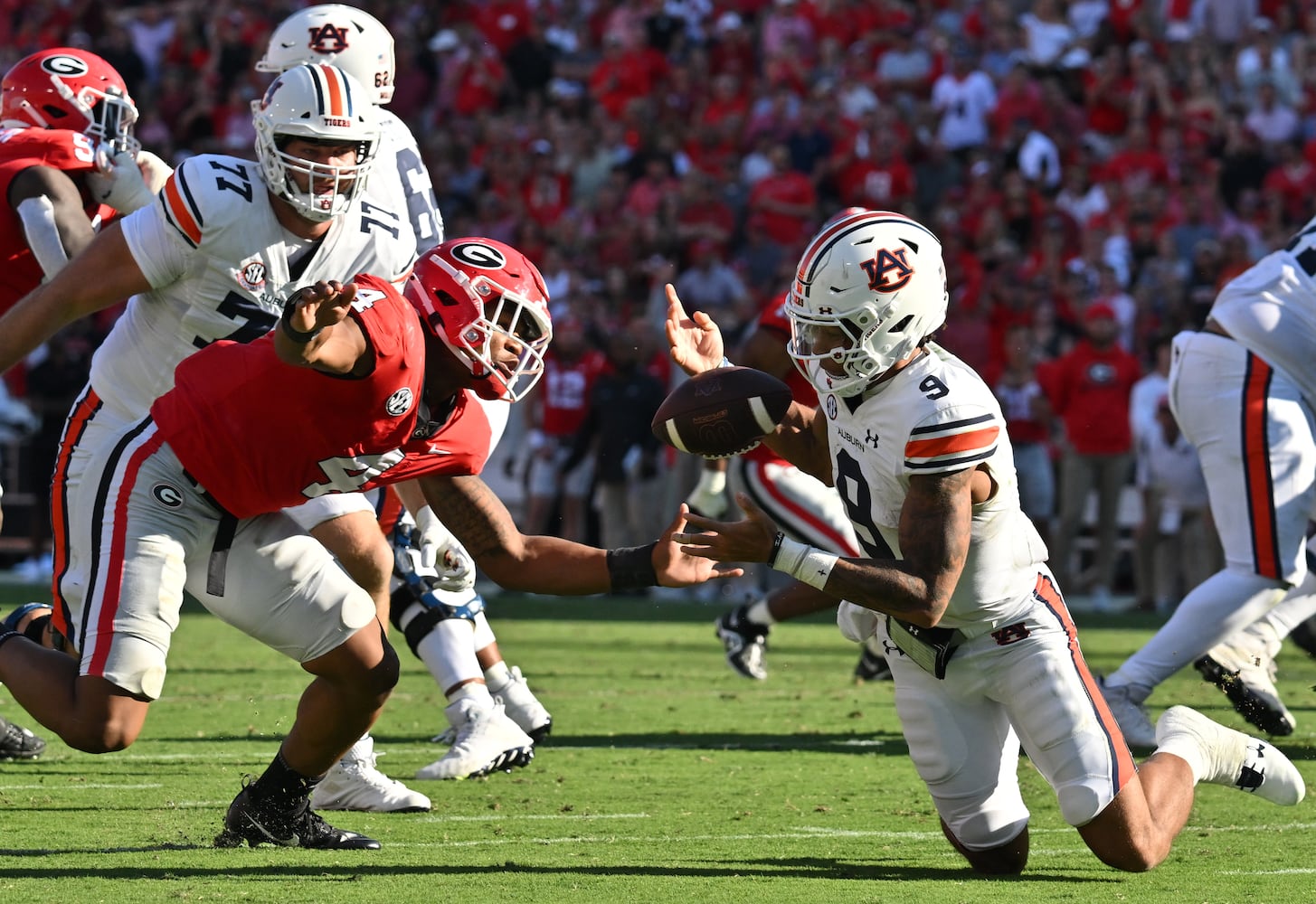 Georgia vs Auburn football