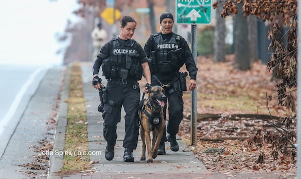 Police are investigating a gas station shooting in DeKalb County. JOHN SPINK / JSPINK@AJC.COM