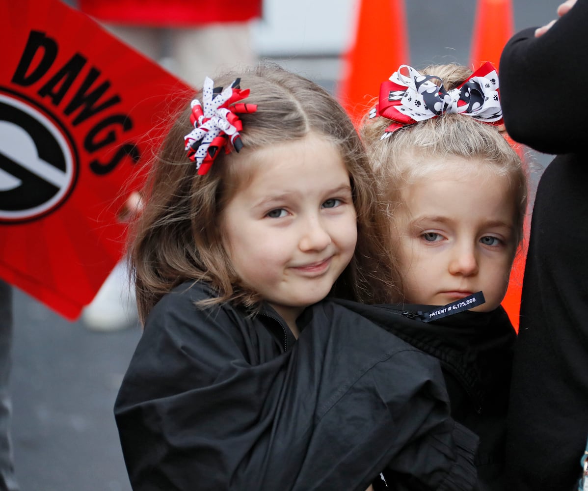 Photos: The scene at the Georgia-Florida game Friday