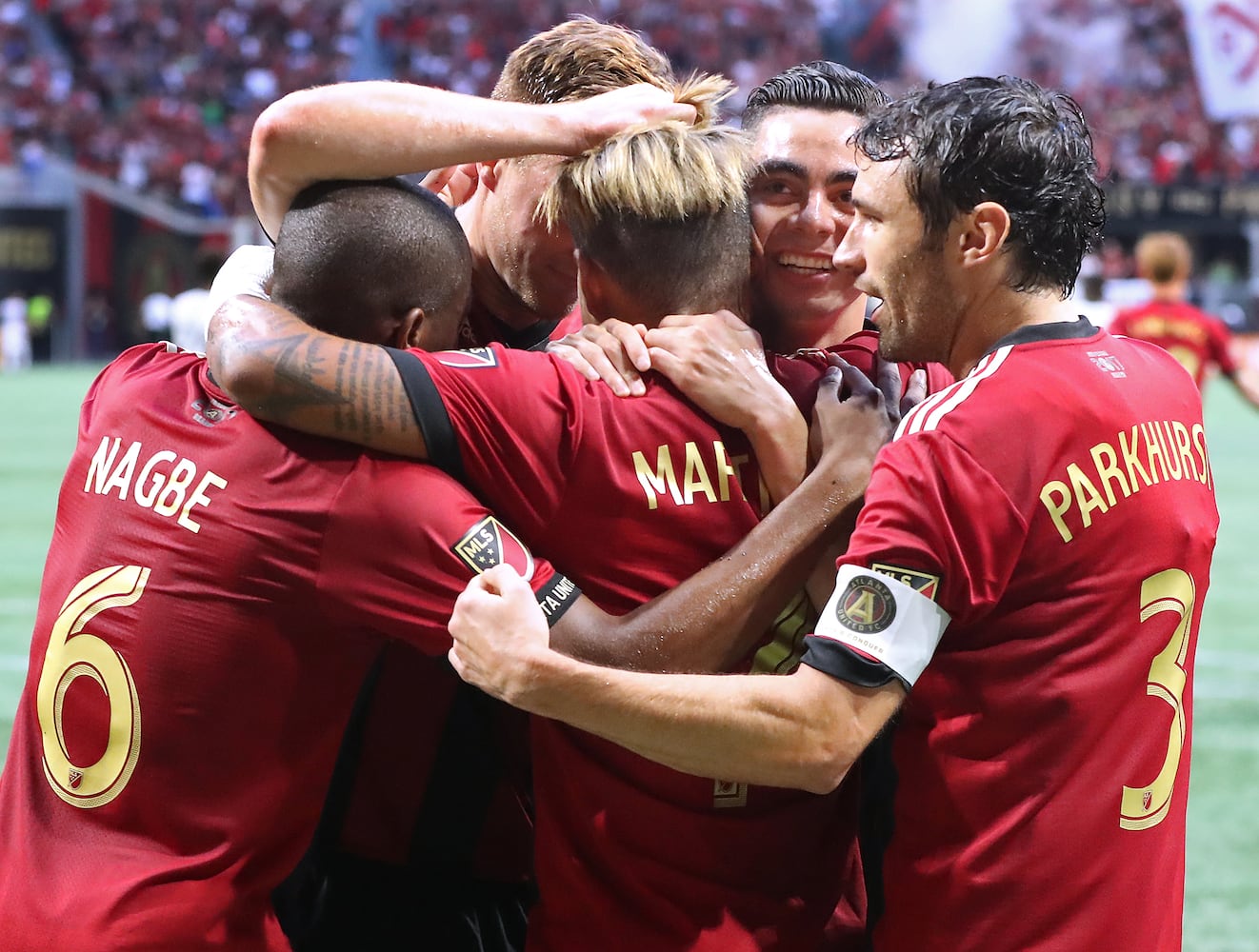 Photos: Mercedes-Benz roof open for Atlanta United victory