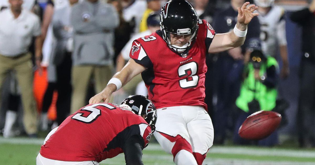 Matt Ryan leads Falcons' playoff win over upstart LA Rams