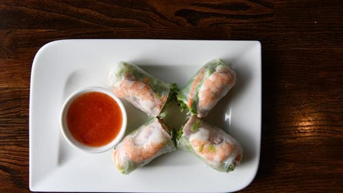 Shrimp and Pork Spring Roll/ Gỏi Cuốn Tôm Thịt from Vietvana.