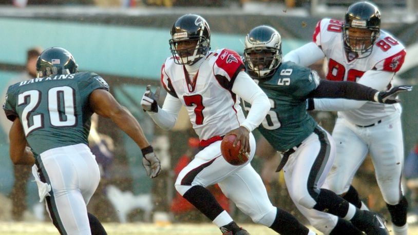 2002 Playoff Piece of the Game MICHAEL VICK #3 Falcons Eagles