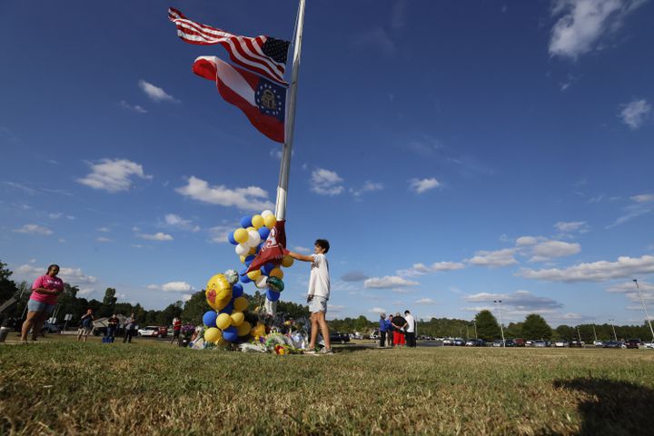 4 dead in shooting at Barrow County school