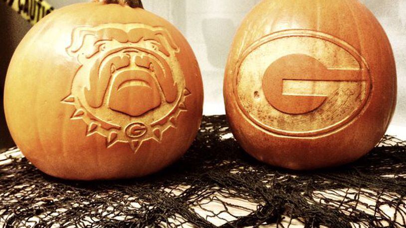 Atlanta Braves - You're about to have the coolest pumpkin