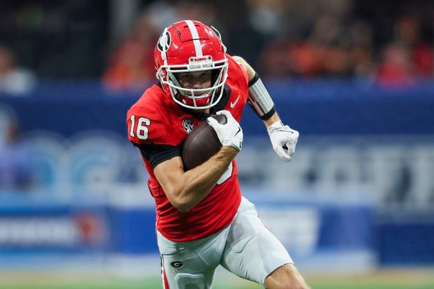 Georgia wide receiver London Humphreys (16) runs for a touchdown reception during the second half against Clemson at Mercedes-Benz Stadium, on Saturday, Aug. 31, 2024, in Atlanta. Georgia won 34-3. (Jason Getz / AJC)