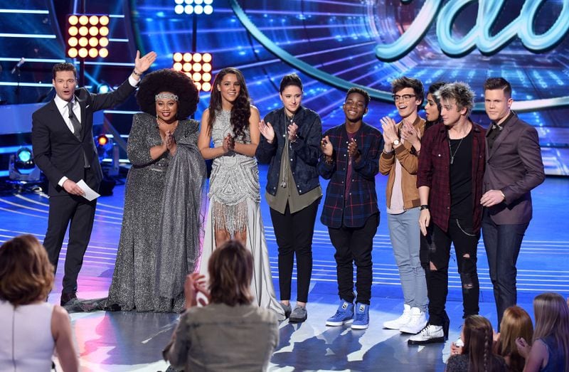 AMERICAN IDOL: Top 8: L-R: Host Ryan Seacrest and the top 8 contestants La'Porsha Renae, Tristan McIntosh, Avalon Young, Lee Jean, MacKenzie Bourg, Sonika Vaid, Dalton Rapattoni and Trent Harmon on AMERICAN IDOL airing Thursday, March 3 (8:00-10:00 PM ET/PT) on FOX. © 2016 FOX Broadcasting Co. Cr: Ray Mickshaw/ FOX. This image is embargoed until Thursday, March 3,10:00PM PT / 1:00AM ET