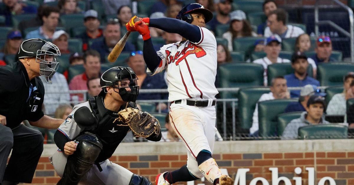 Braves: Ozzie Albies on possibly not switch hitting anymore