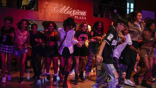 Teenagers dance to K-pop, popular Korean music, at a cultural house in Havana, Cuba, Saturday, Sept. 7, 2024. (AP Photo/Ramon Espinosa)