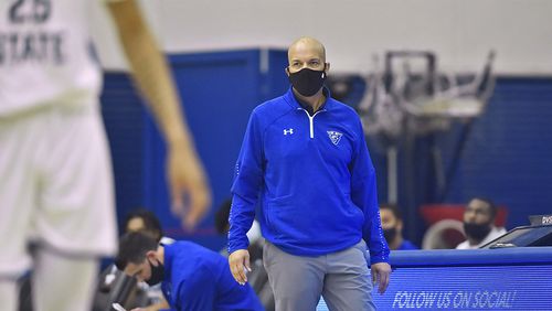 Georgia State coach Rob Lanier walks along the sideline during the second half against the Troy Trojans Feb. 19, 2021, at GSU Sports Arena in Atlanta. (Austin McAfee/Icon Sportswire)