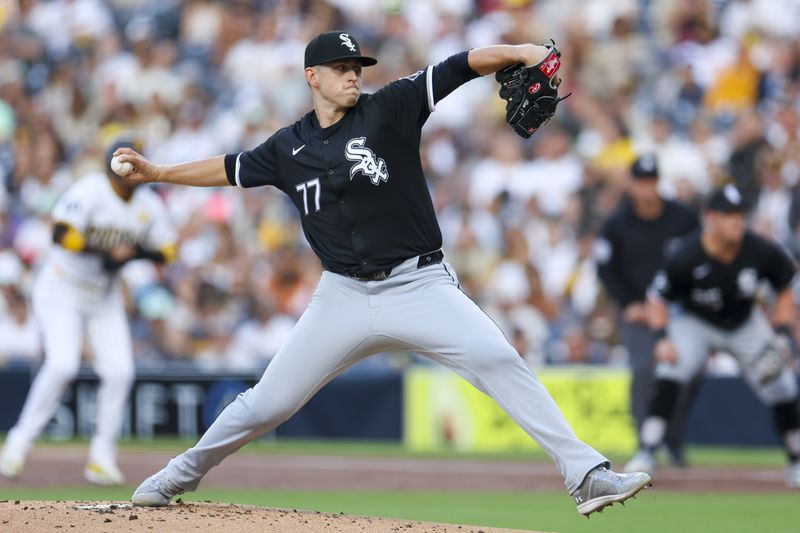 Chicago White Sox starting pitcher Chris Flexen throws during the first inning of a baseball game against the San Diego Padres, Saturday, Sept. 21, 2024, in San Diego. (AP Photo/Ryan Sun)