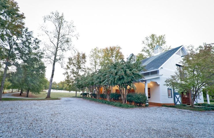 Monticello estate was built in 1840, moved in 1864