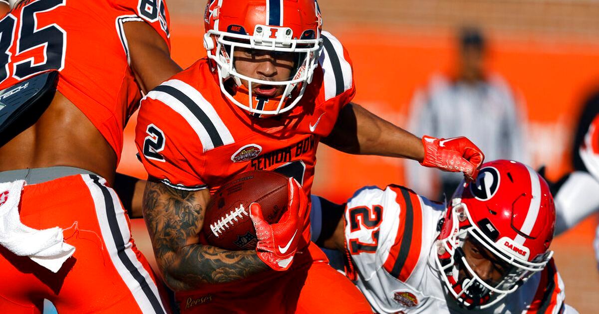 Fresno State Bulldogs QB Jake Haener named 2023 Reese's Senior Bowl MVP