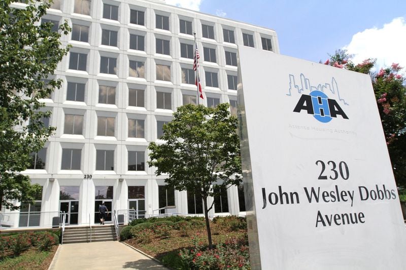 A City of Atlanta suit accusing former Atlanta Housing Authority head Renee Glover and Integral Development founder Egbert Perry of shady land dealings was dropped Thursday.