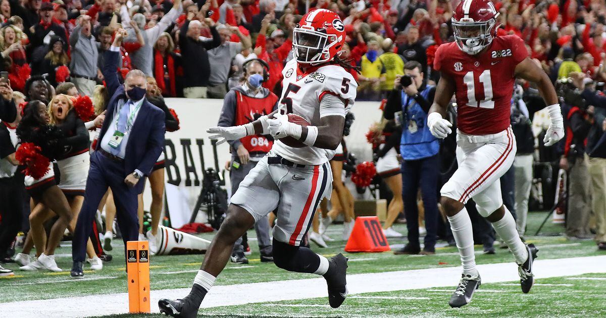 Indianapolis, United States. 10th Jan, 2022. Georgia Bulldogs defensive  back Kelee Ringo (5) breaks up an end zone pass intended for Alabama  Crimson Tide wide receiver Agiye Hall (84) during the second