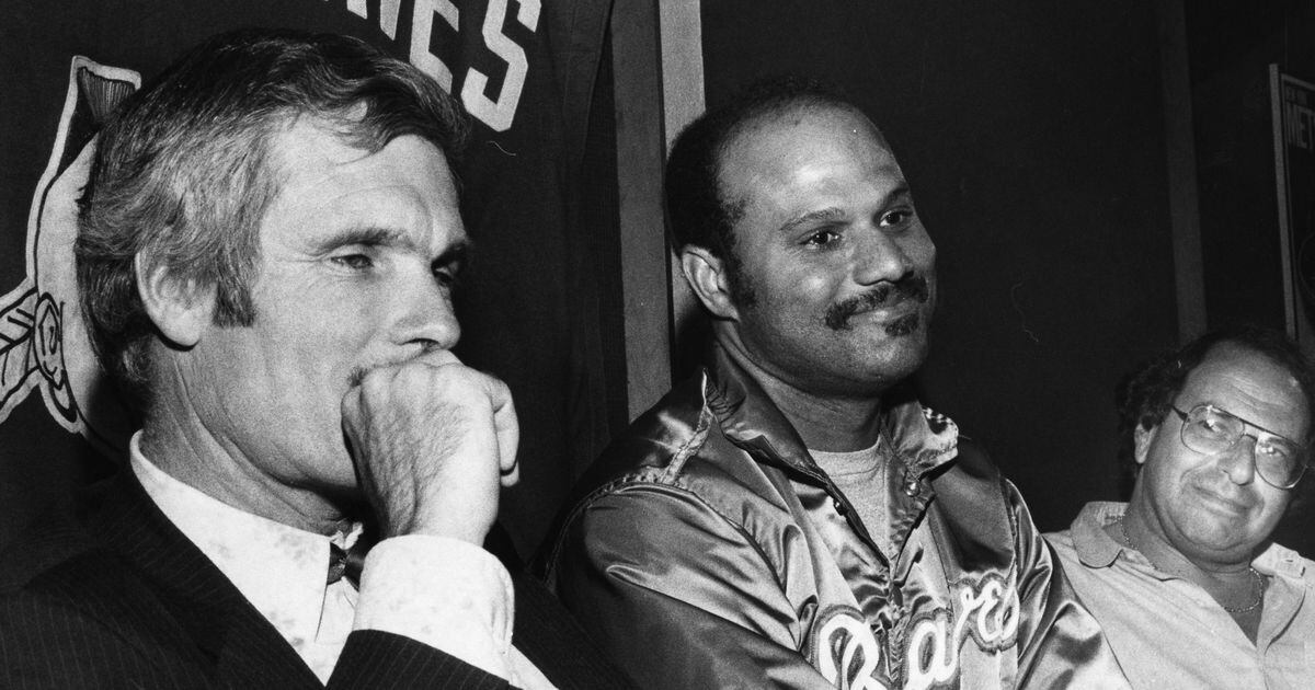 Club owner Ted Turner and Dale Murphy, who won the National League